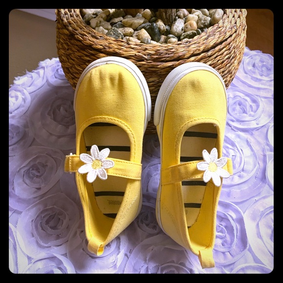 yellow daisy shoes
